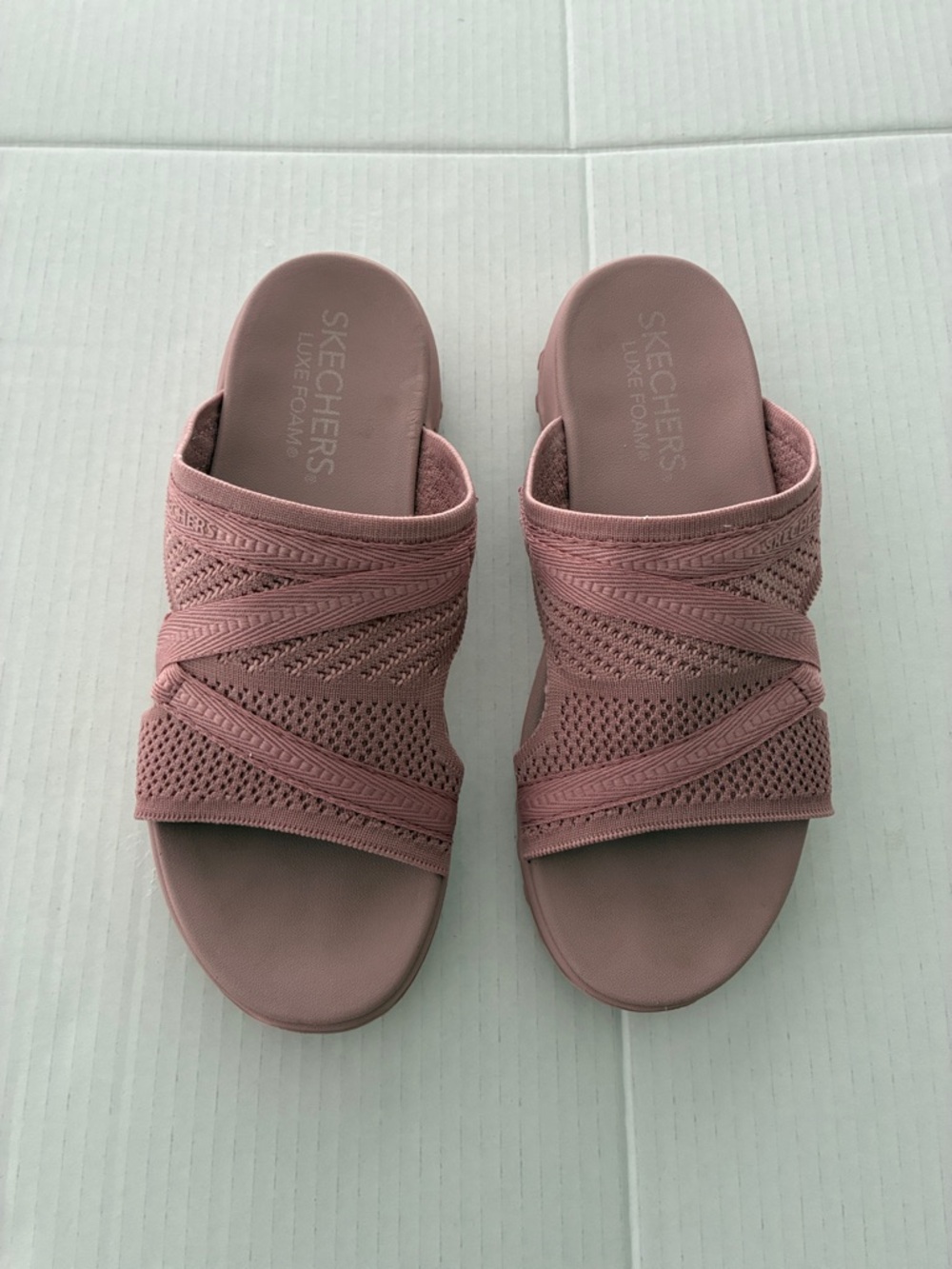 Skechers Go Walk Sandals Slides Pink Women’s SZ 9